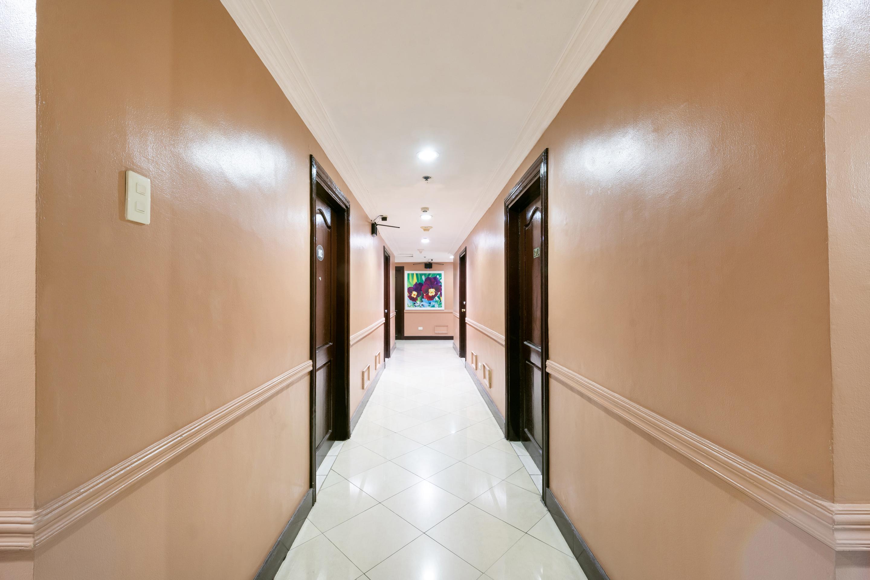 Oyo 115 Northridge Mansions Hotell Quezon City Exteriör bild
