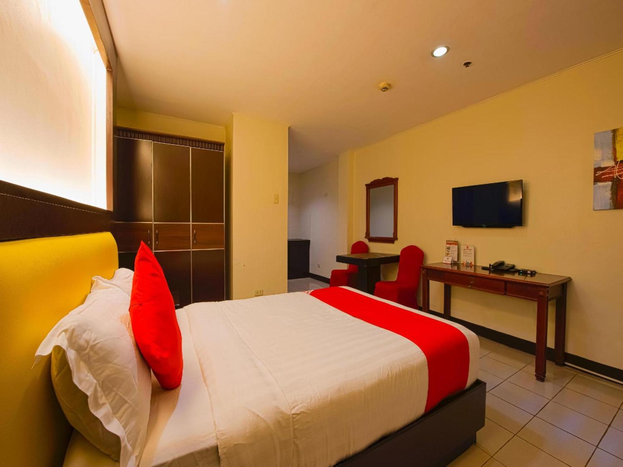 Oyo 115 Northridge Mansions Hotell Quezon City Exteriör bild